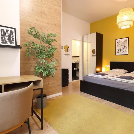 A13 Downtown Apartments With Parking Budapešť Exteriér fotografie